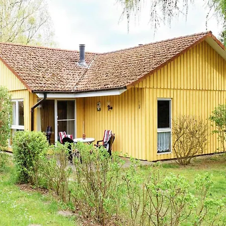 Doppelbungalow Im Skandinavischen Stil Mit Terrasse Im Mirow *