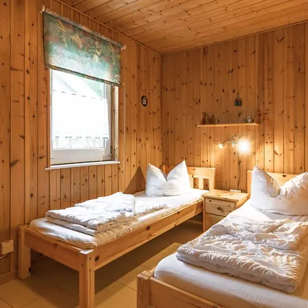 Doppelbungalow Im Skandinavischen Stil Mit Terrasse Im Mirow Holiday home *