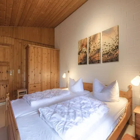 Doppelbungalow Im Skandinavischen Stil Mit Terrasse Im Mirow Ferienhaus